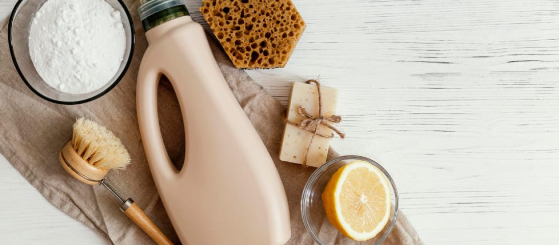 cleaning-products-arrangement-top-view(1)